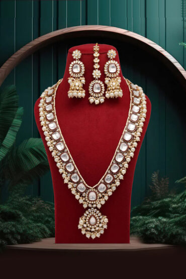 Kundan Necklace Set