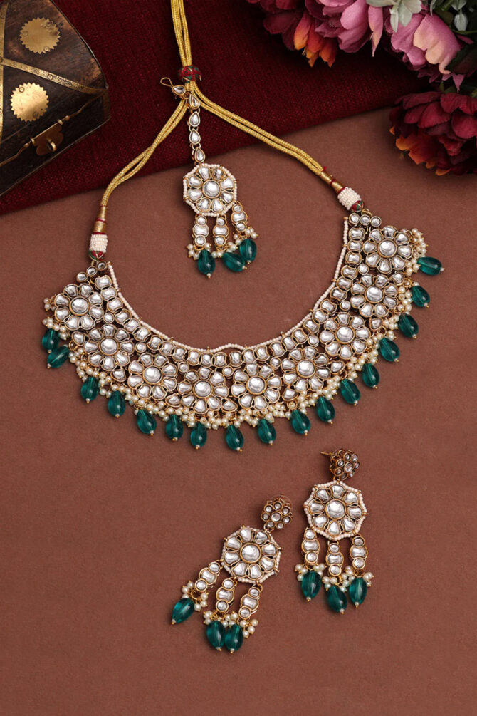 Kundan Necklace Set