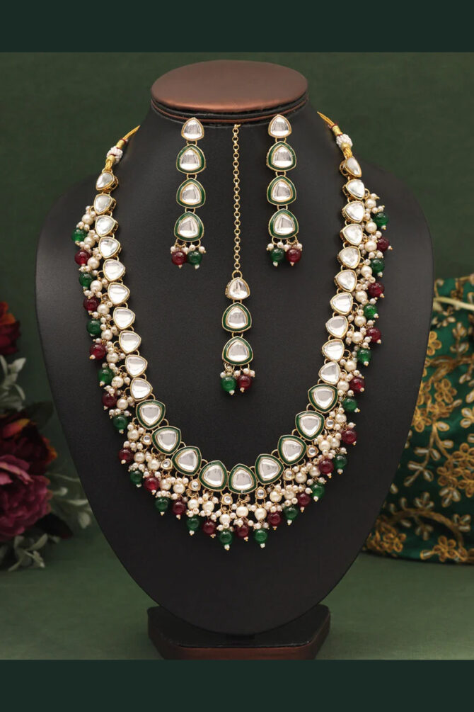 Kundan Necklace Set