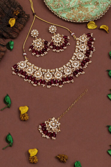 Kundan Necklace Set