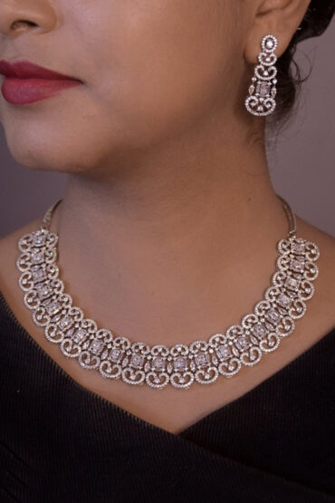 Traditional AD Necklace Set