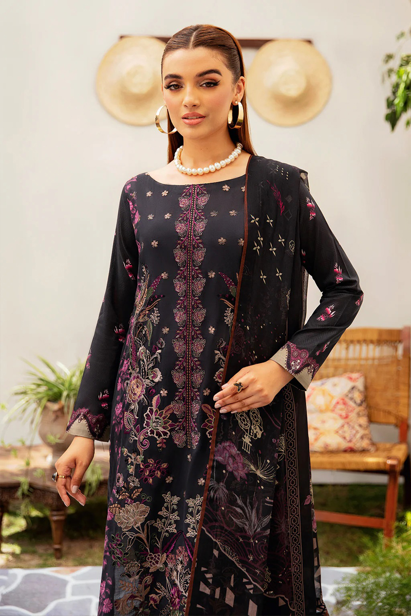 Ramsha Luxury Lawn Salwar Suit in Black