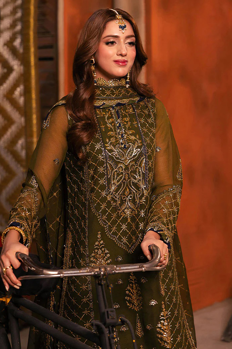 Asim Jofa Chiffon Salwar Suit in Green