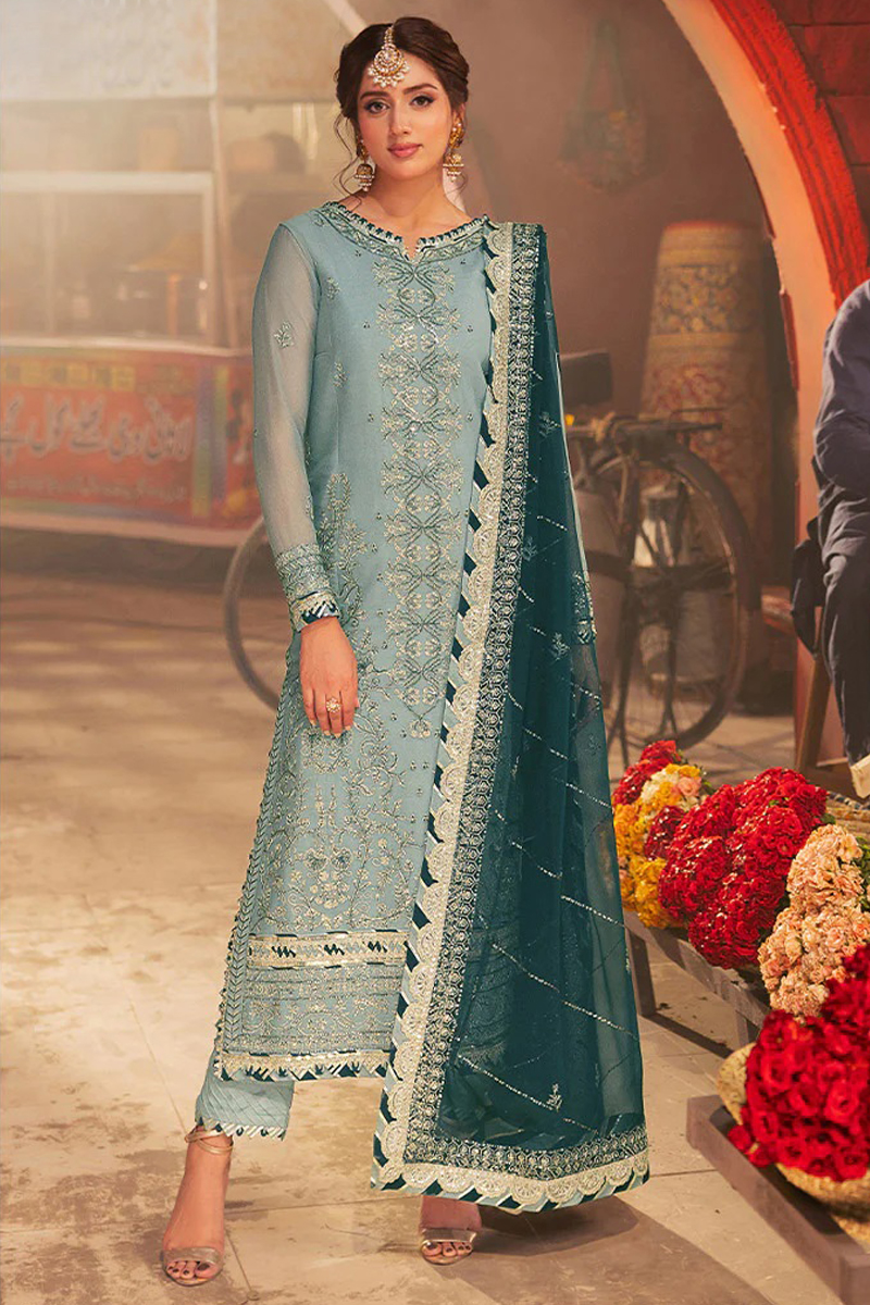 Asim Jofa Chiffon Salwar Suit in Green