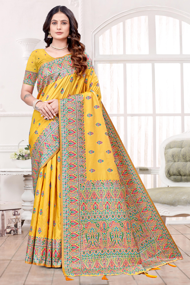 Handlooms Silk Saree In Yellow