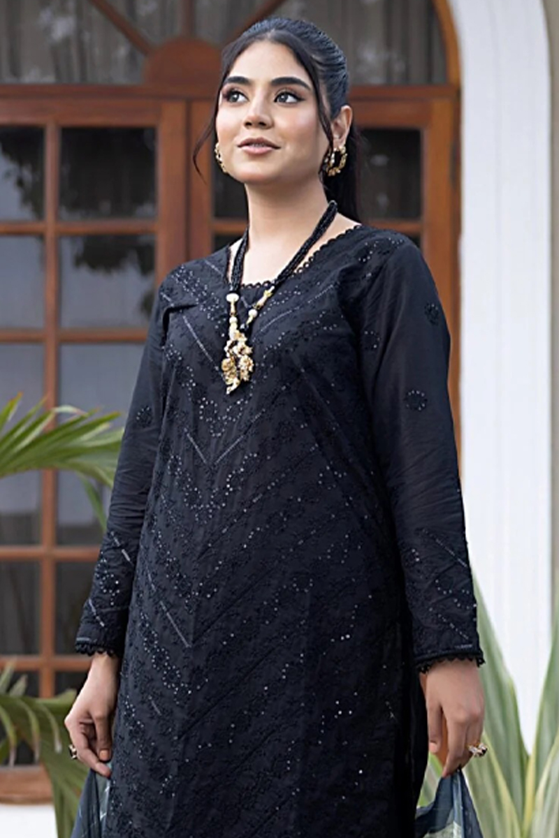 Regalia Embroidered Lawn In Black