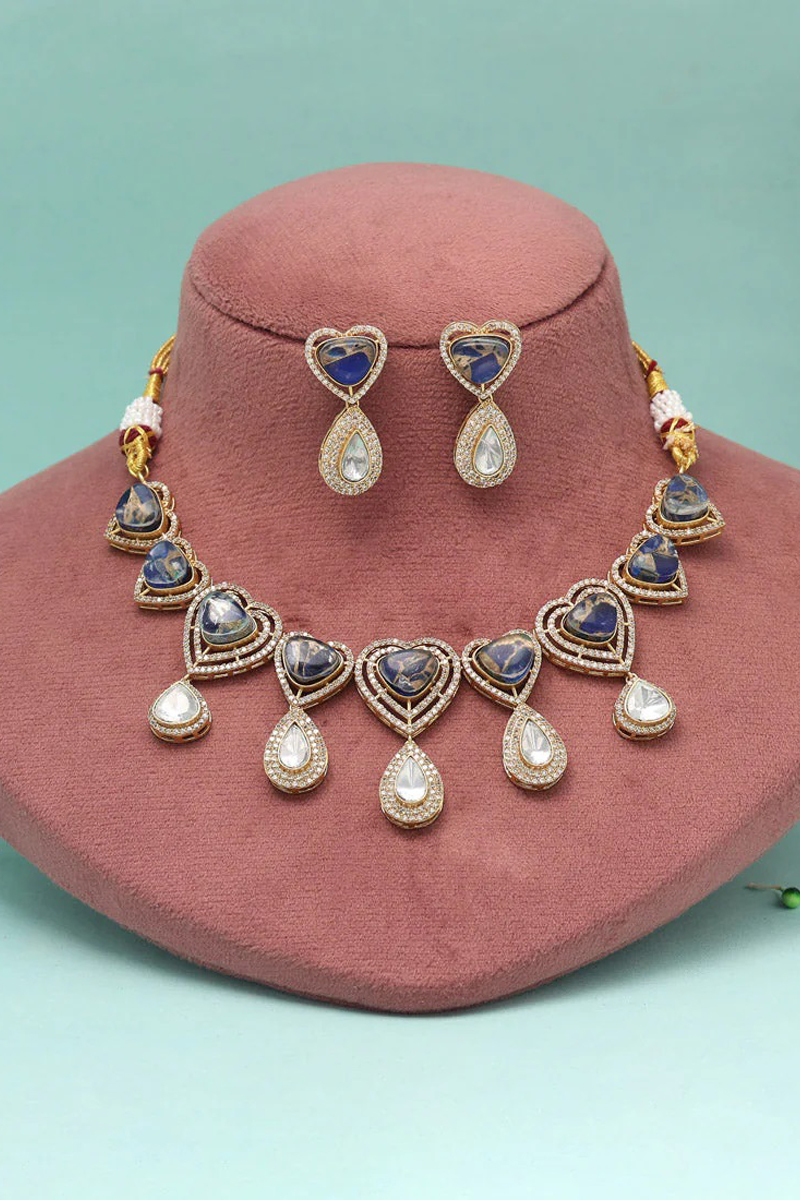 AD Necklaces Set In Blue