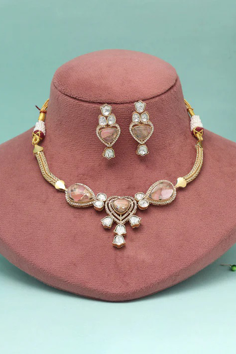AD Necklaces Set In Pink