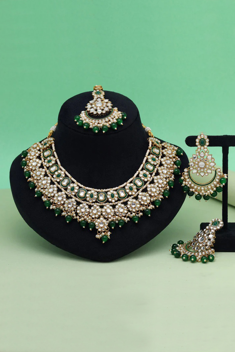 Meena Work Kundan Necklace Set In White