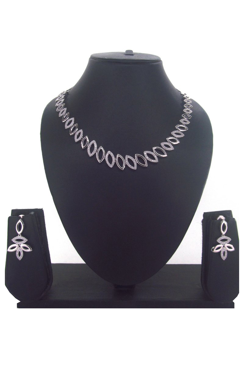 Partywear Classic Jewelry Set 1322 Partywear Classic Jewelry Set 1322