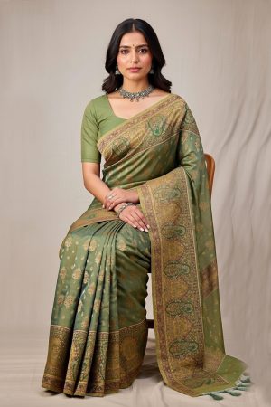 Silk Saree In Green 600699 02