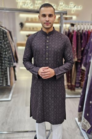 Dusk Tapestery Punjabi In Brown 550073 01
