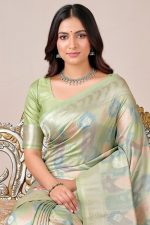 Silk Saree In Green 600660 02