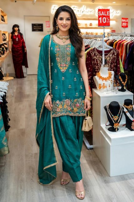 Straight Plazzo Salwar Suit In Green 202475 01